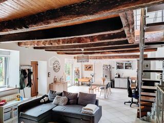  Proprit/chteau  vendre 4 pices 109 m