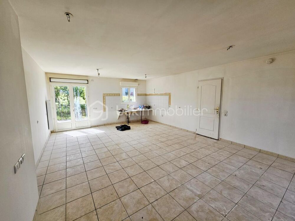 A moins de 5 minutes du centre de Loches - Maison 2 chambres+ bureau de plain-pied