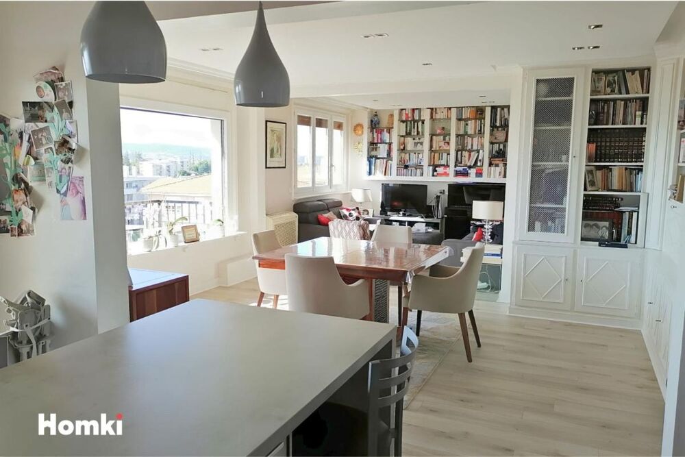 COUP DE COEUR À BRON ÉGLISE , à vendre T4 de 104m²