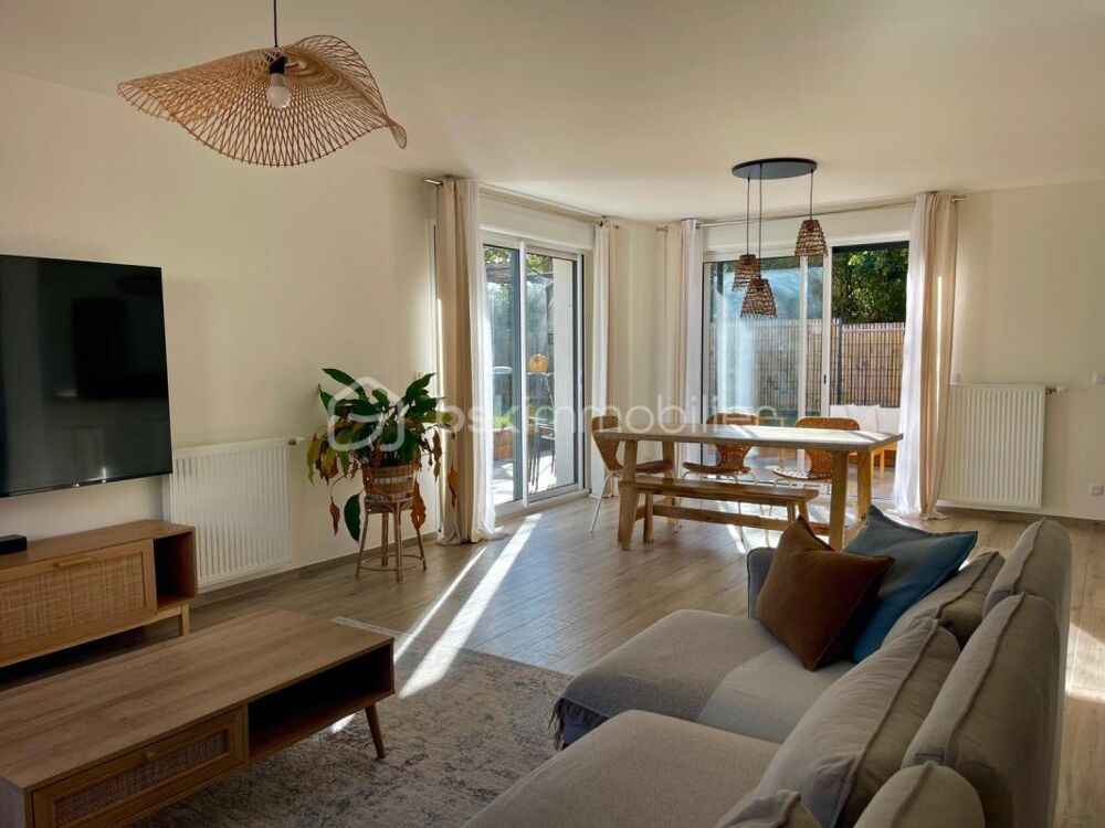 Vente Maison Maison individuelle récente de 129 m² – 4 chambres – Jardin aménagé – Garage – Panneaux photovoltaïques Conde sur vesgre