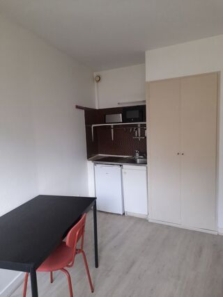  Appartement � louer 1 pi�ce 17 m�