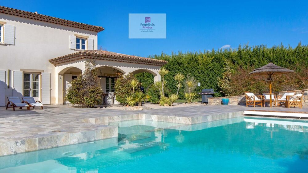 Maison contemporaine 250 m² avec piscine Callian / Montauroux Calme absolu