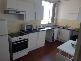  Appartement à louer 2 pièces 62 m²