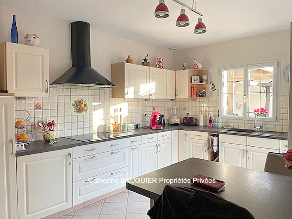 Vente Villa Villa lumineuse de plain pied 151 m2, 4 chambres, jardin piscine Saint sauveur d aunis