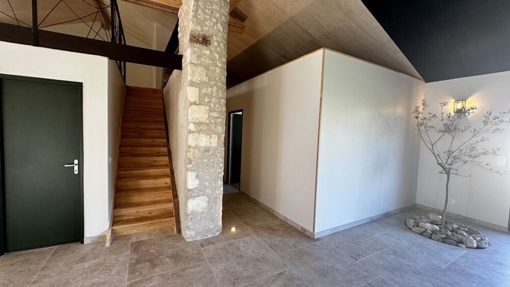 Maison neuve  165 m²  BARBEZIEUX SAINT HILAIRE (16)