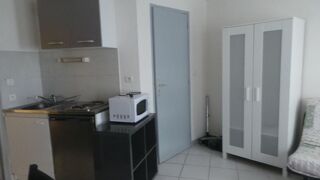  Appartement à louer 1 pièce 18 m²