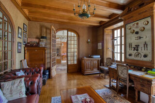  Propriété/château à vendre 12 pièces 660 m²