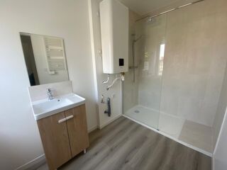  Immeuble � vendre 10 pi�ces 154 m�