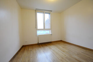  Appartement à louer 3 pièces 58 m²
