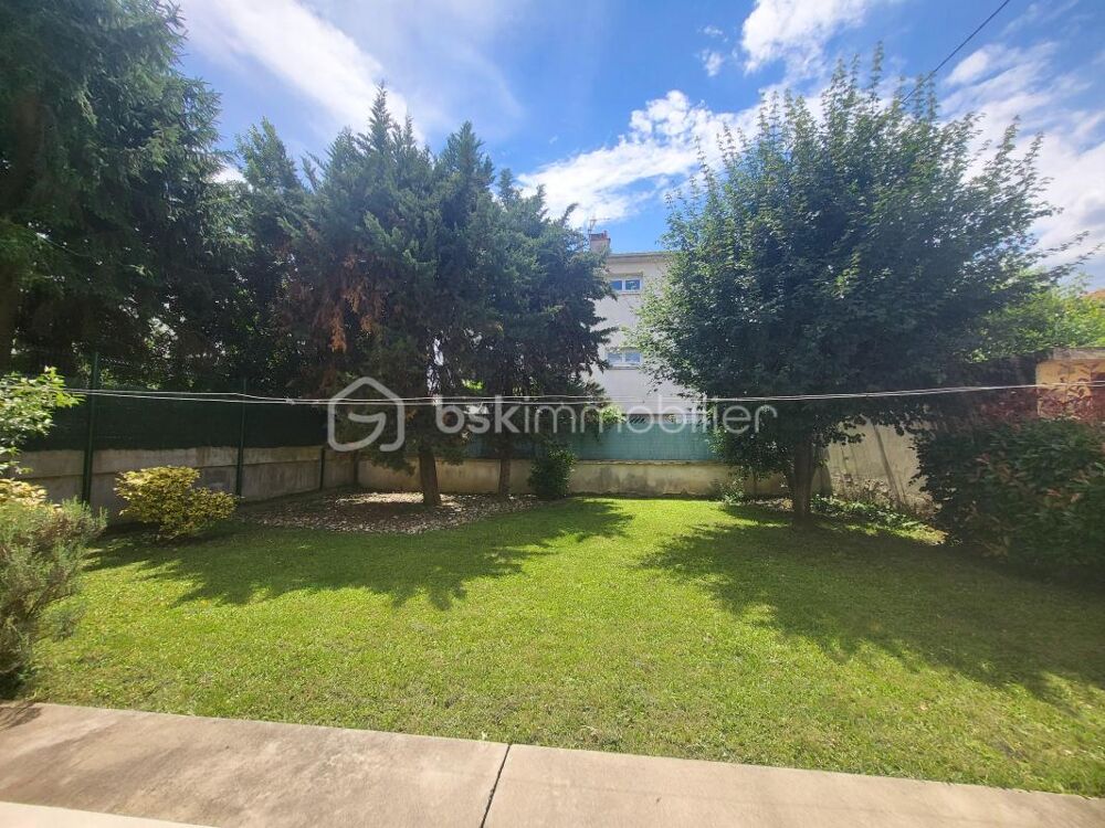 Vente Maison MAISON AGEN 158 m²- GARAGE- JARDIN- 3 CHAMBRES + 1 BUREAU Agen