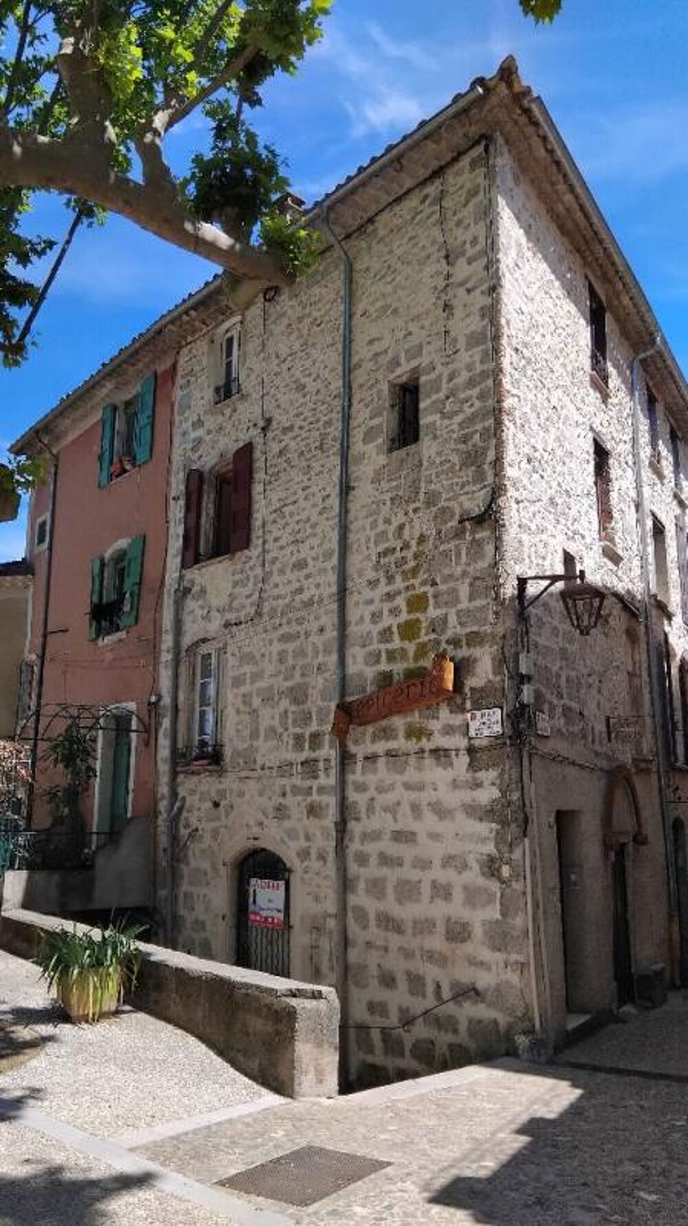 Appartement 3 pièces 65 m² · à Sauve · 65 m² · 65 000 €