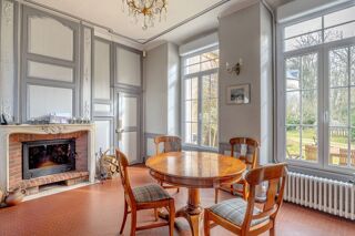  Propri�t�/ch�teau � vendre 11 pi�ces 450 m�