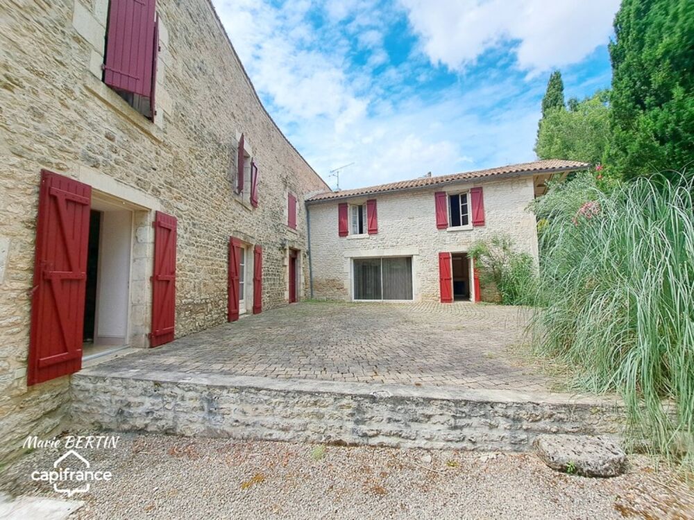Propriété à vendre 11 pièces CELLES SUR BELLE (79)