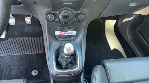 Fiesta 1.6 EcoBoost 200 ST 2016 occasion 13300 Salon De Provence
