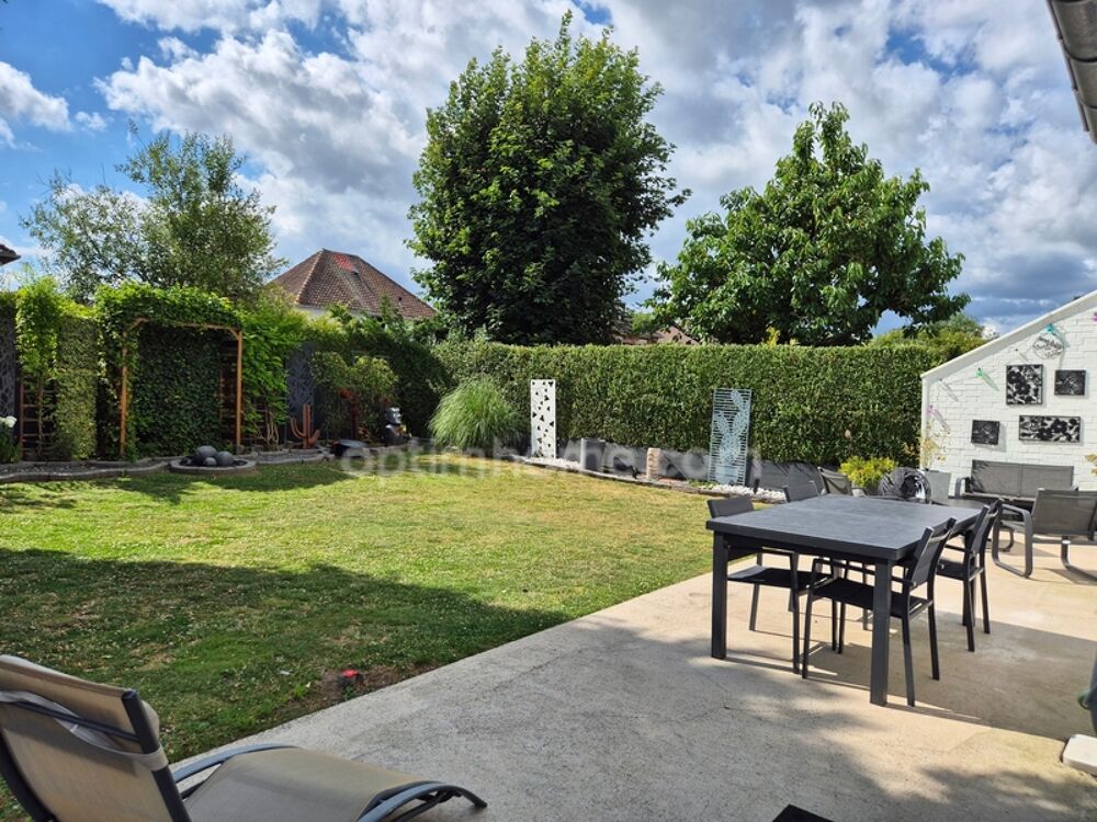 Maison semi individuelle 4 chambres + jardin + garage