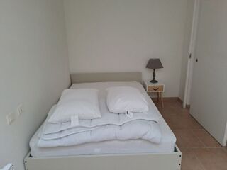  Maison à louer 2 pièces 45 m² Pere