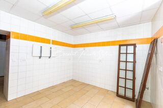  Immeuble � vendre 313 m�