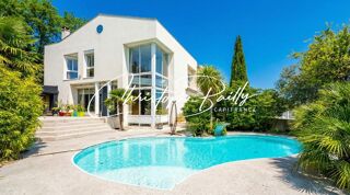  Maison � vendre 8 pi�ces 195 m�