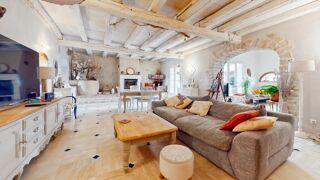 Maison � vendre 9 pi�ces 245 m�