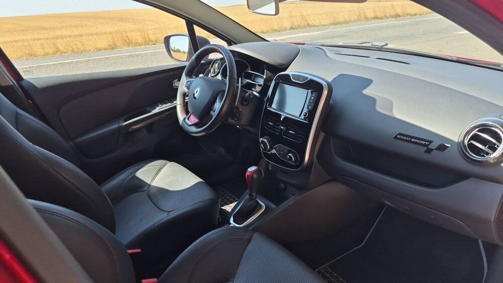Clio 1.6 Turbo 220 EDC6 RS Trophy - Automatique 2015 occasion 54800 Jarny