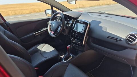 Clio 1.6 Turbo 220 EDC6 RS Trophy - Automatique 2015 occasion 54800 Jarny