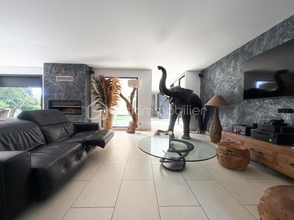à vendre  Propriété/château Marcoussis (91460)