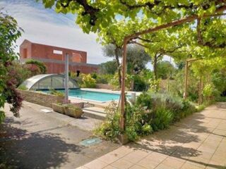  Maison  vendre 9 pices 205 m