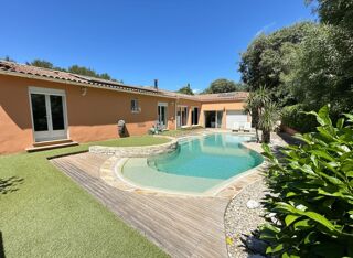  Maison à louer 9 pièces 218 m²