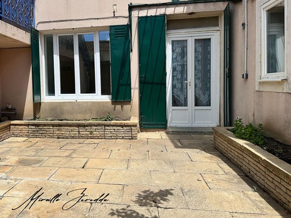 Vente Maison REDESSAN  A VENDRE ENSEMBLE IMMOBILIER  de 185m² avec cour, terrasse et garage Redessan