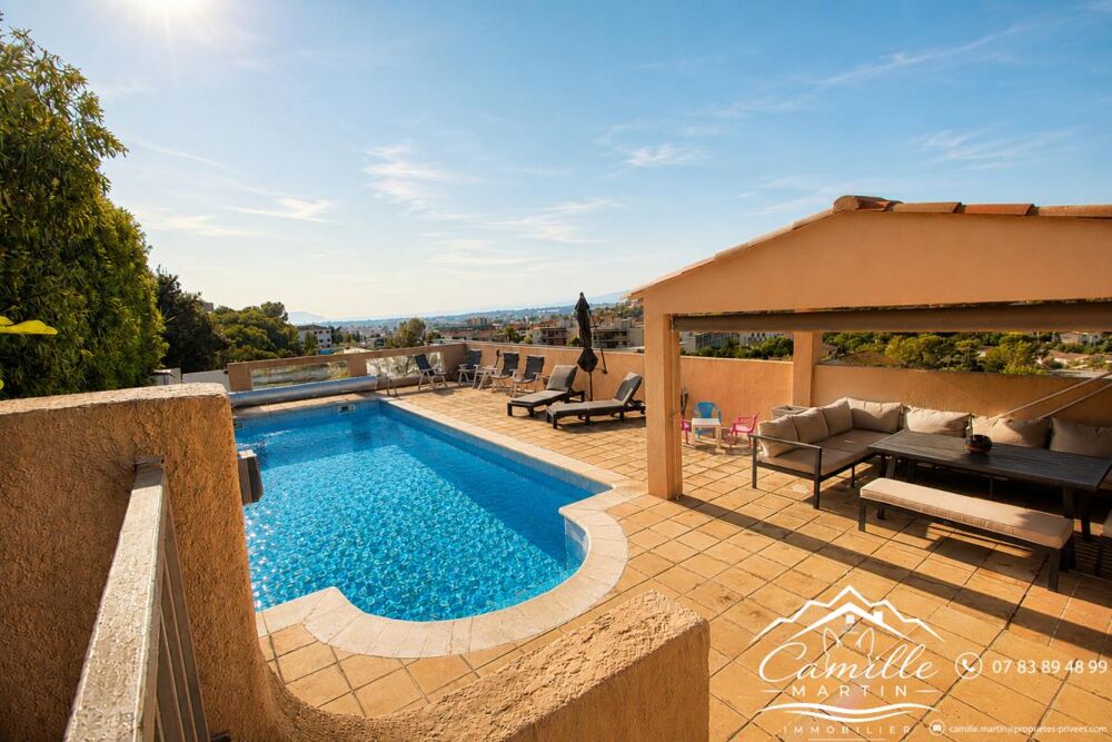 Villa 9 pièce(s) 251.33 m2