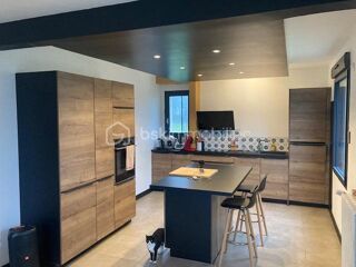  Maison � vendre 9 pi�ces 207 m�