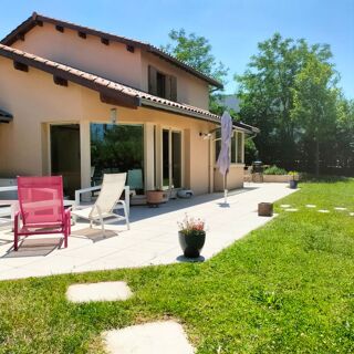  Maison � louer 6 pi�ces 210 m�