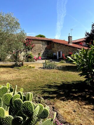  Maison � vendre 9 pi�ces 270 m�