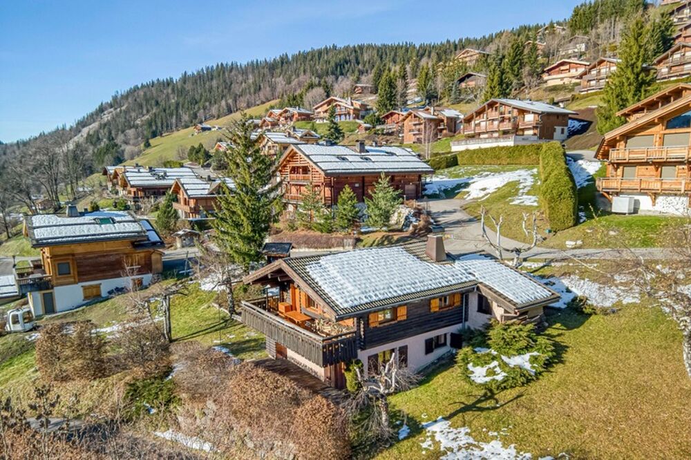 Chalet avec vue et terrain de 131 m2 à LA CLUSAZ (74)