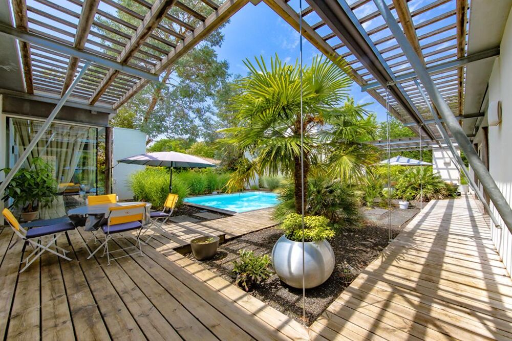 � vendre  Propri�t�/ch�teau Le Taillan-M�doc (33320)