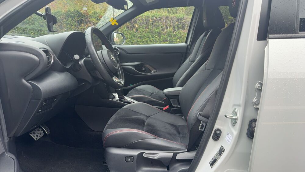 Yaris Cross 1.5 VVT-i 116 Hybrid E-CVT GR Sport 2022 occasion 91540 Mennecy