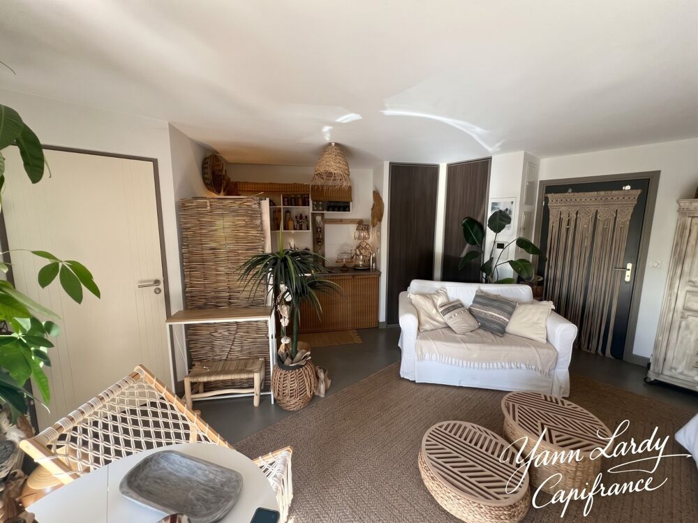 Vente Appartement AGDE – SECTEUR CAPISCOL : STUDIO AVEC TERRASSE ET PARKING SÉCURISÉ DANS RÉSIDENCE RÉCENTE Agde