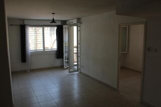  Appartement à louer 2 pièces 40 m²