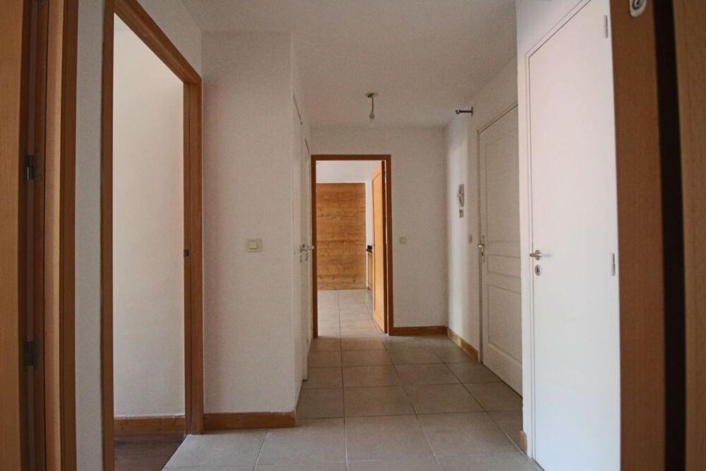 Vente Appartement SALLANCHES, CENTRE VILLE  APPARTEMENT T3  ,64 M2 275000 euros Sallanches