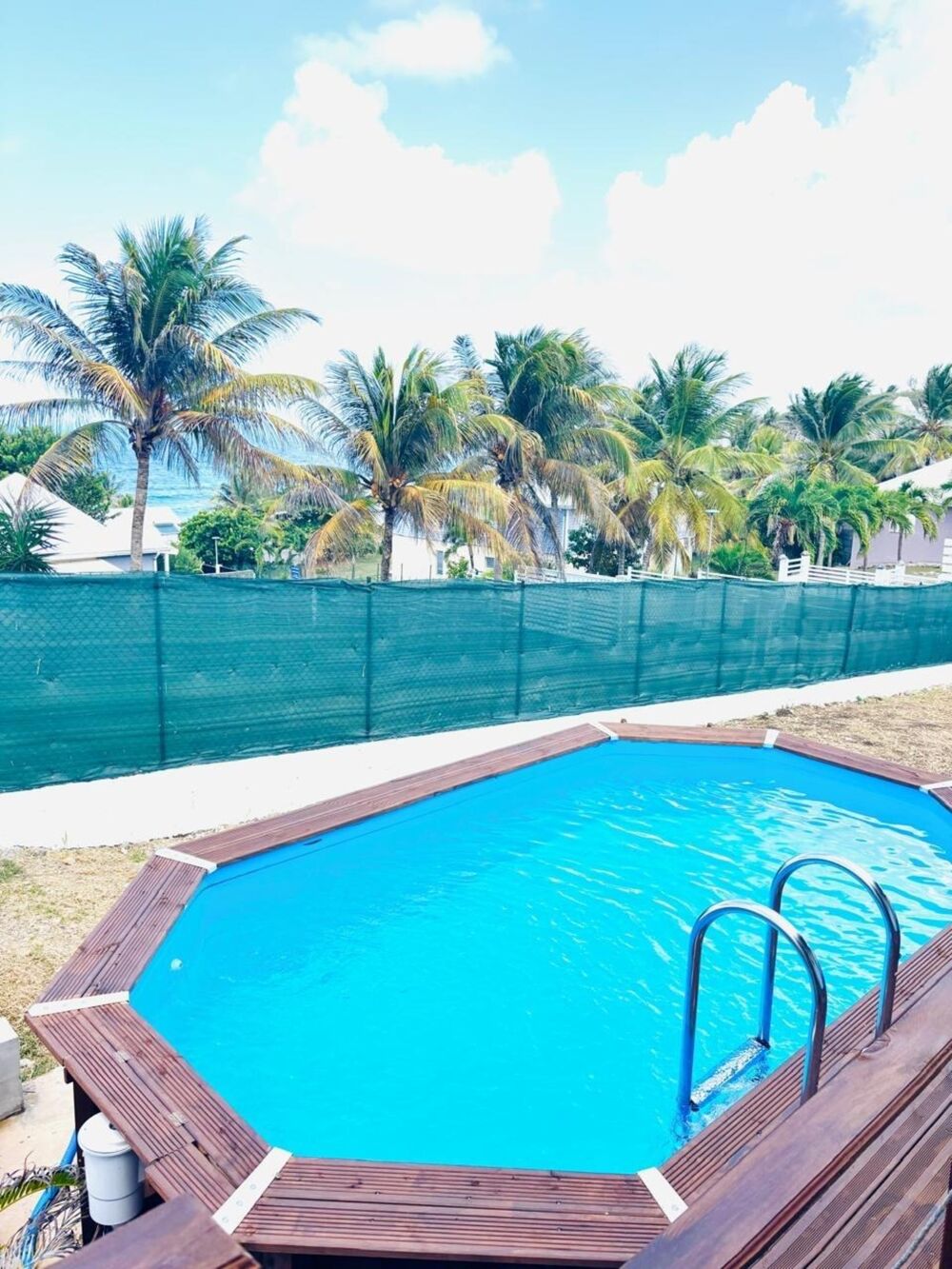 Location Maison LE MOULE MAGNIFIQUE VILLA MEUBLEE 3 CHAMBRES PISCINE VUE MER Le moule
