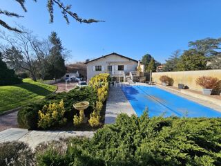  Proprit/chteau  vendre 5 pices 250 m
