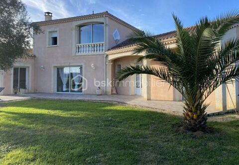   Maison contemporaine spacieuse avec terrasses et parking pour quatre v�hicules Villa - 8 pi�ce(s) - 184 m�