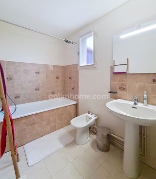  Appartement � vendre 4 pi�ces 111 m�