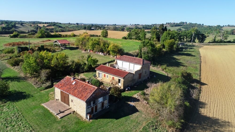 Vente Maison Dpt Gers (32), à vendre proche de LUPIAC- Ensemble de 3 maisons -  P6 de 187 m² - Terrain de 29366  m2 Castelnavet