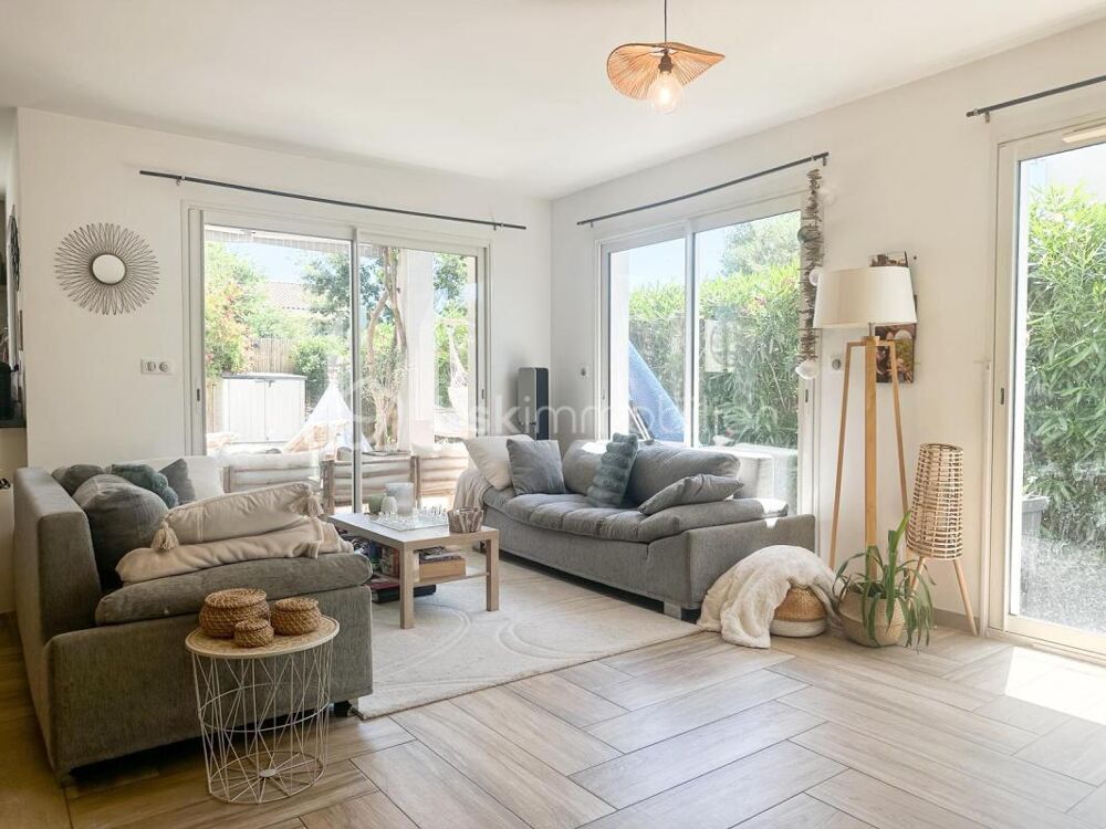 Vente Maison Maison avec piscine et terrasse dominante Meze