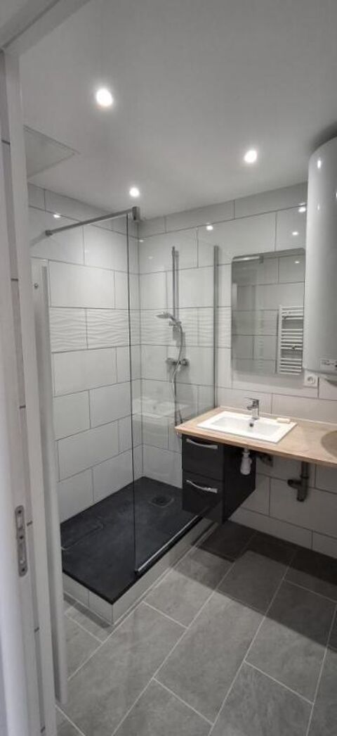  Appartement � louer 2 pi�ces 57 m�