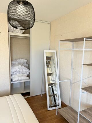  Appartement à louer 2 pièces 44 m²