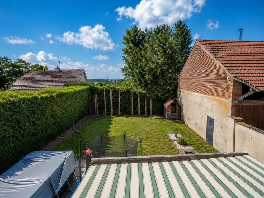 Maison de 5 pièces de 116 m² à Saint-Usuge