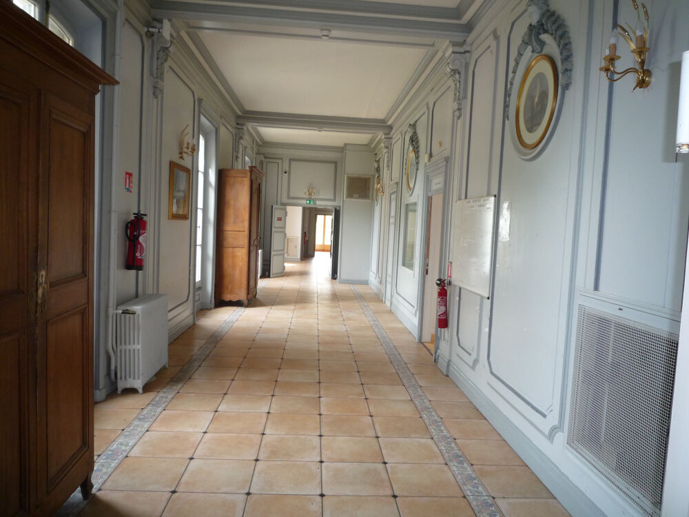 à vendre  Propriété/château Jouarre (77640)