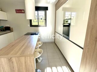  Villa � vendre 8 pi�ces 143 m�